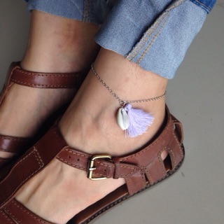 Happy purple tuft with shell anklet สร้อยข้อเท้า สร้อยข้อเท้าเปลือกหอย สร้อยข้อเท้าพู่