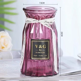 [Becky home shop] แจกันแก้ว แจกันประดับห้องสุดสร้างสรรค์ แจกันทรงยุโรป แจกันตกแต่งห้องนั้งเล่น แจกันเหลี่ยมเพรช