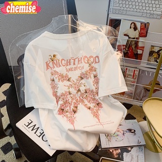 Chemisegrace✨พร้อมส่ง✨เสื้อยืดคอกลมแขนสั้นพิมพ์ลาย เสื้อโอเวอร์ไซส์สกรีนลายวินเทจ เสื้อผ้าแฟชั่นวัยรุ่น สไตล์เกาหลี 2362