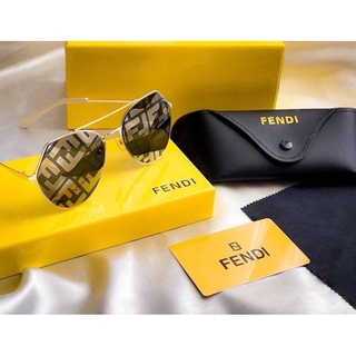 แว่นตา Fendi🌟 ดาราเซเลบ