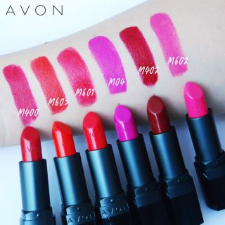 โล๊ะ!!! เอวอน อัลตร้า คัลเลอร์ แมทท์ ลิปสติก 3.6 กรัม 
Avon Ultra Color matte Lipstick 3.6g 
ราคา 250 บาท