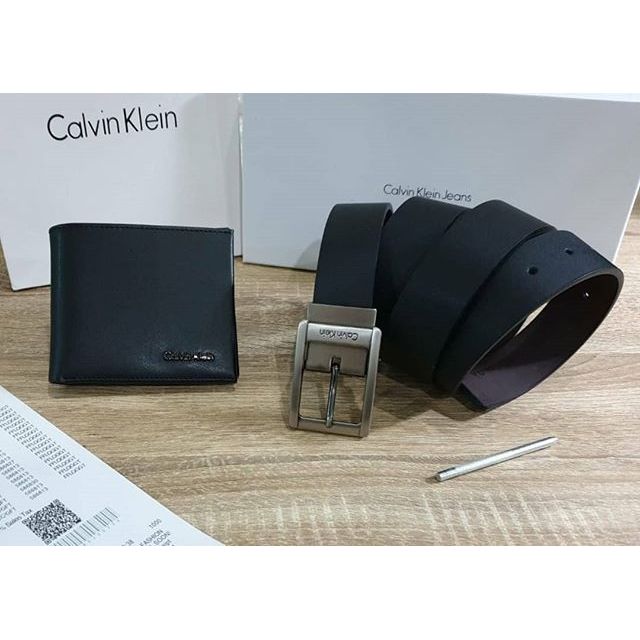 Calvin Klein set belt and wallet