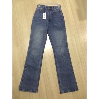 RAVVE’s Curvy Jeans 25”