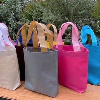 กระเป๋าถือใบเล็ก ขนาด 8*8*2 นิ้ว - ของชำร่วย ของแถม ของแจก ของที่ระลึก ถุงใส่ยา ราคาถูก