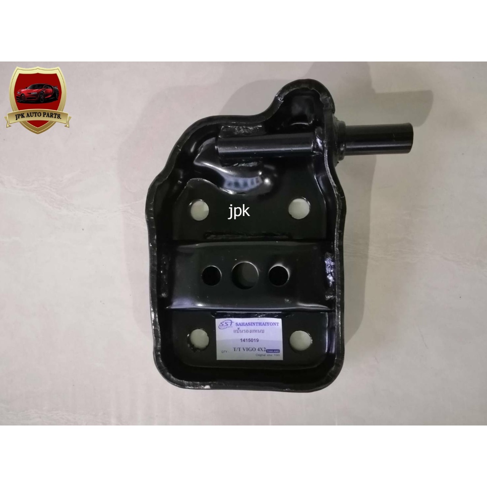 แป้นรองแหนบ TOYOTA VIGO 4×2, REVO 2500,3000,1KD,2KD ราคาอันละ 500บาท