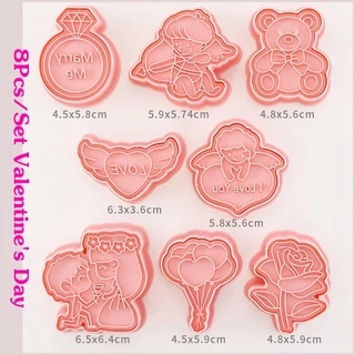 Snoopy แม่พิมพ์คุกกี้ 8Pcs/set 3มิติ การ์ตูน เครื่องมืออบ ของขวัญวาเลนไทน์/วันเกิด/วันครบรอบ