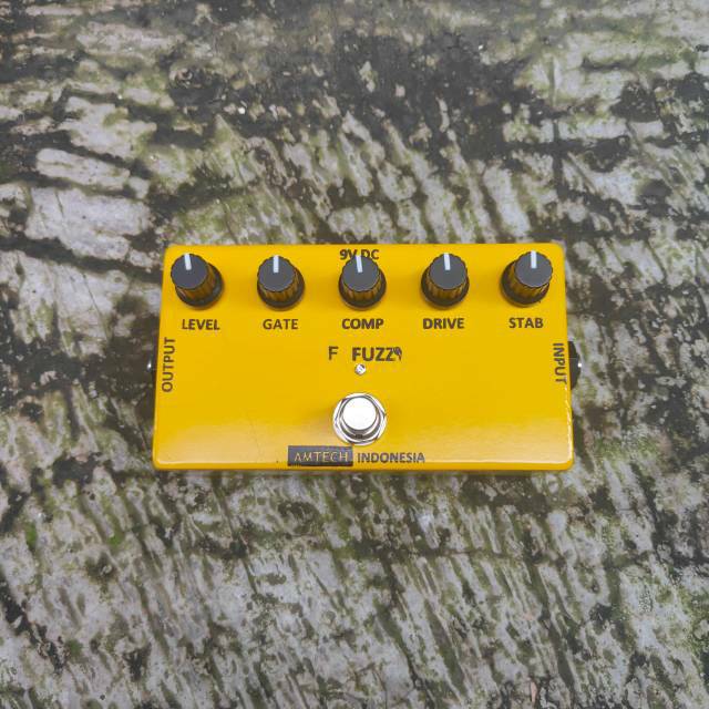 F FUZZ clone Fuzz Factory Zvex Guitar Effects โดย AMTECH อินโดนีเซีย