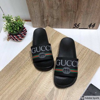 รองเท้าแตะCUCCI#กุชชี#แฟชั่น#สวมใส่ได้ทั่งชายและหญิง# ลดราคา(สินค้ามาใหม่สุดเท่)