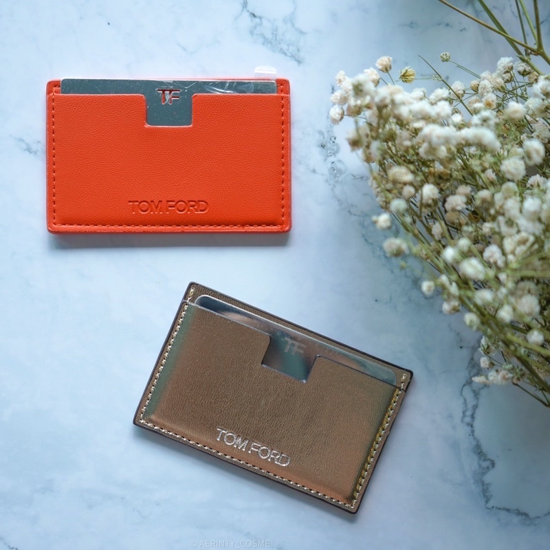 TOMFORD กระจกพกพาพร้อมซองหนัง