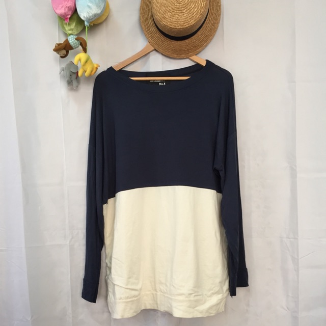👚December No.5 เสื้อยืดแขนยาว ผ้าเนื้อนุ่มเดงลื่น ใส่สบายใส่แบบ oversized tshirt 👋🏻👋🏻