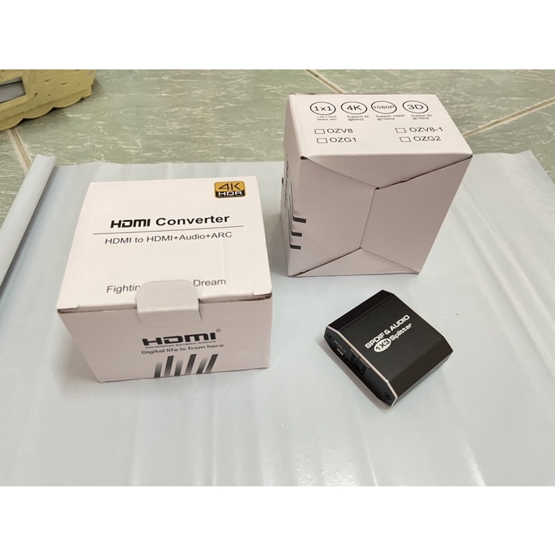 อลูมิเนียมSpdif Toslink Optical Digital Audio Splitter is 1X3 Optical Splitterสนับสนุน5.1CH LPCM 2.0 DTS