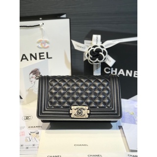 Chanel Boy Premuim’s Gift [ของแท้ 100%]