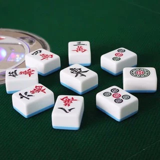 ไพ่นกกระจอกแท้.ขนาดใหญ่36mm（144ใบ)แถมลูกเต๋าMahjong.麻将牌、majiangไพ่นกกระจอก台湾麻将牌（送骰子）