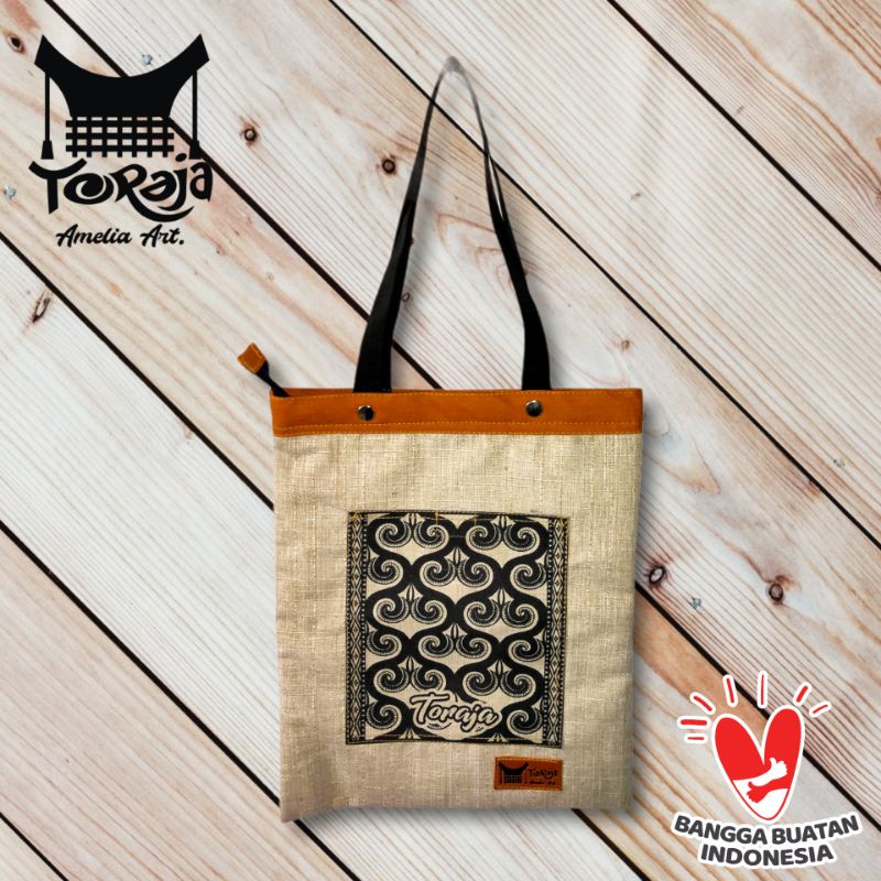 TORAJA CREATION TOTEBAG BY AMELIA ART TORAJA