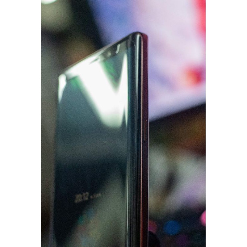 Samsung Galaxy Note 9 สีน้ำตาล 6/128 GB เครื่องอดีตศูนย์ไทย ใช้งานปรกติทุกอย่าง จอไม่เบริน อุปกรณ์ครบกล่อง มีกล่อง