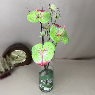 OrientalFineArt แจกันดอกไม้ดอกหน้าวัว Anthurium จัดในแจกันแก้วใสทรงกระบอกสูง(GRIXO-6302-L)