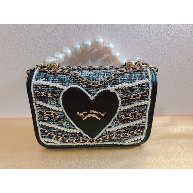 Lyn around Tiffala Bag กระเป๋าสีดำ