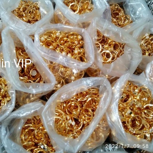 R3N2 แหวนอัญมณีผู้ใหญ่ avu 211