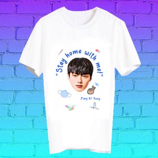 สั่งทำ เสื้อยืด Fanmade เสื้อแฟนเมด เสื้อยืดลายโควิด โควิด19 covid19 STAY HOME WITH ME BLK41 จางกียง Jang Ki Yong