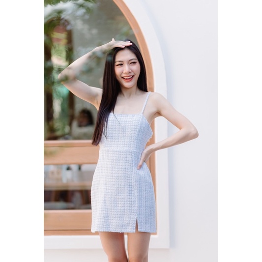 Nooch.Closet : เดรสผ้าทวีต Zara  Twists   Dress