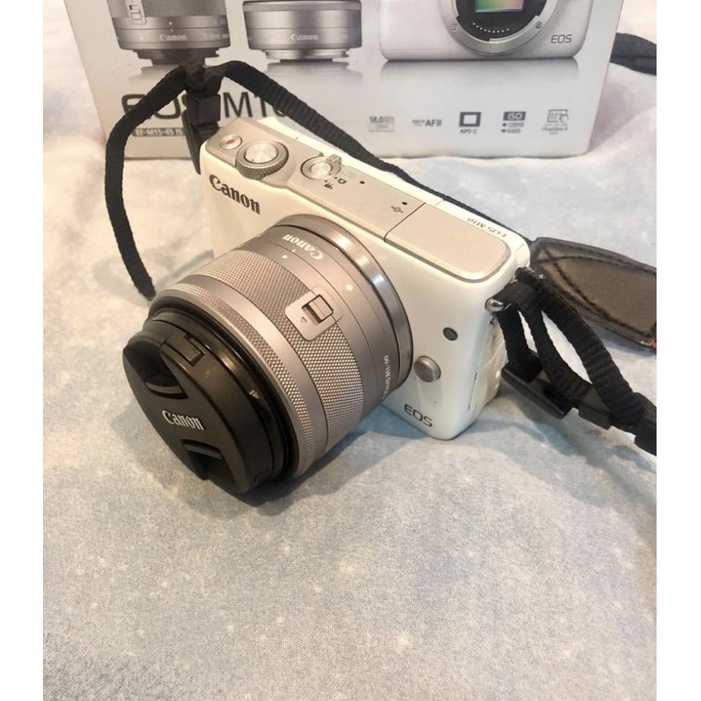 กล้อง CANON EOS M10 มือสองสภาพสวยมาก อุปกรณ์ครบกล่อง