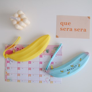 Sale!! กระเป๋าดินสอซิลิโคน Banana