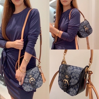 🎀(สด-ผ่อน) กระเป๋า 6 นิ้ว ใบเล็ก Coach c8512 Coach Kleo Shoulder Bag 17 In Signature Chambray