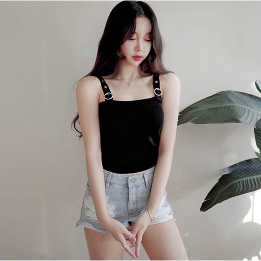 🔥ลดพิเศษ🔥 เสื้อครอปสายเดี่ยวไหมพรม เข้ารูป ทรงเกาะอก สไตล์เกาหลี
