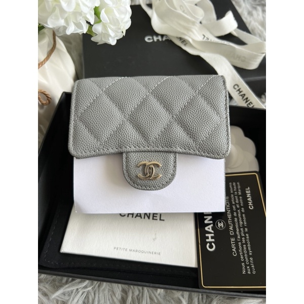 Chanel compact wallet holo29xxxx