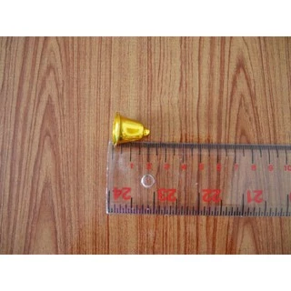 ระฆังพลาสติกสีทองและสีเงิน 100 ชิ้น
