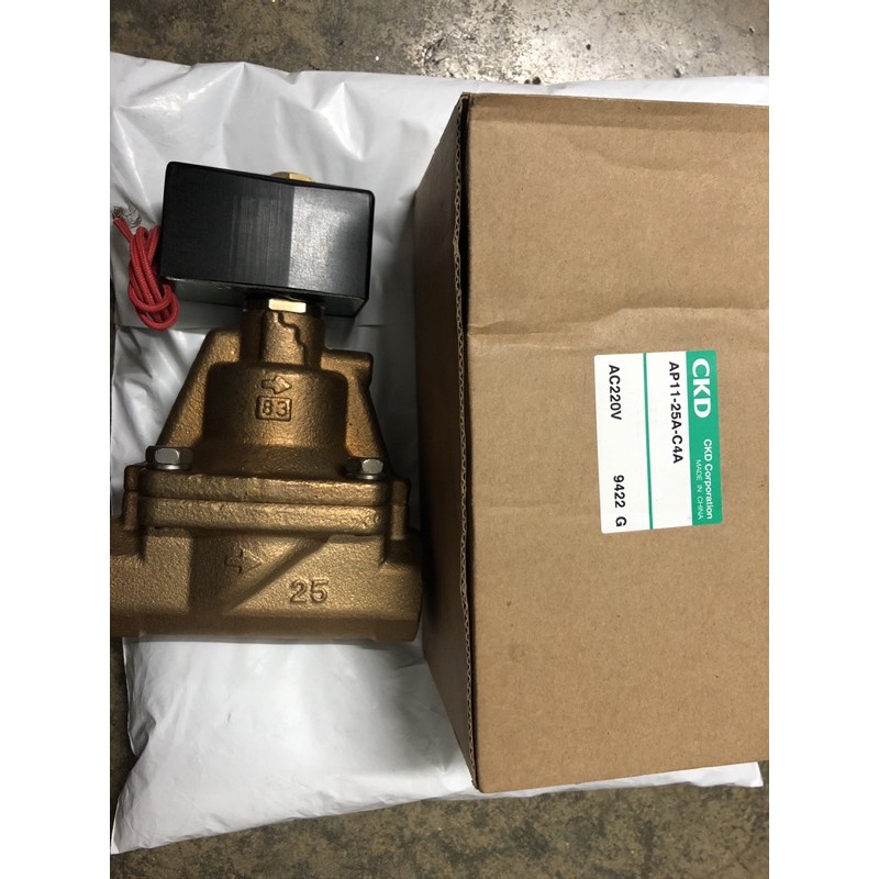 โซลินอยด์วาล์ว Solenoid Valve CKD รุ่น AP11, AP12-25A-C4A-AC220V