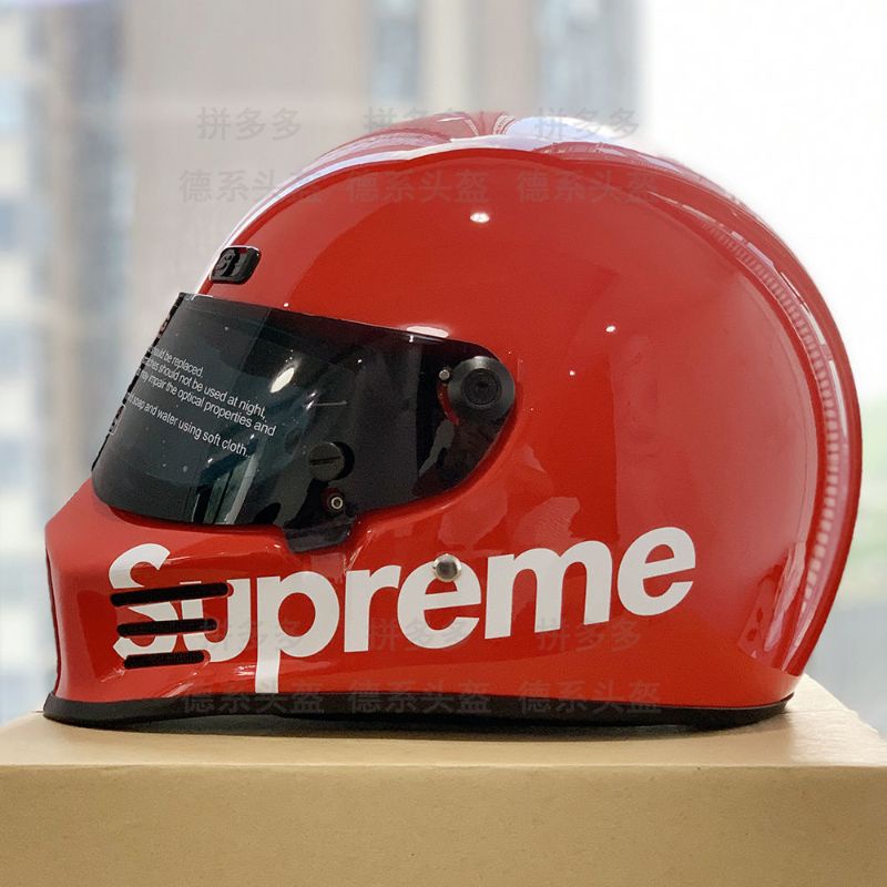 #superme #หมวกกันน็อคsupreme หมวกกันน็อคสีแดงหมวกกันน็อคสีดำหมวกกันน็อคคลาสสิคหมวกกันน็อคเท่ๆคลาสสิค