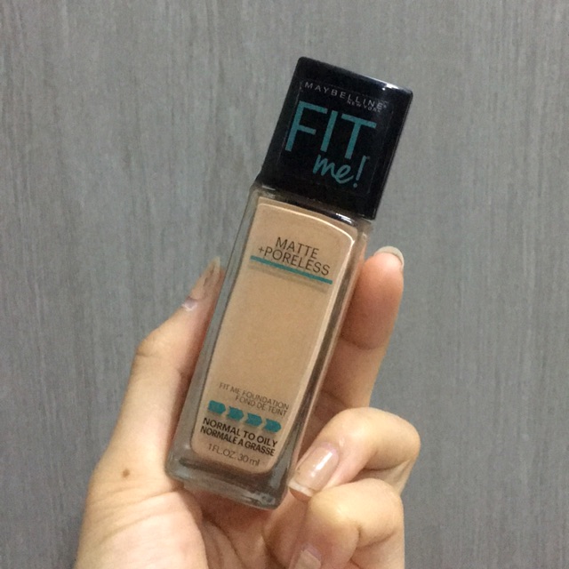 Maybelline fit me matte+poreless foundation #235