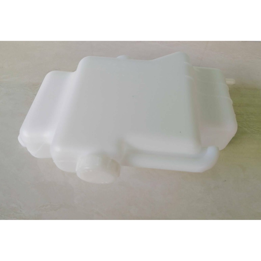 กระป๋องพักน้ำ MITSUBISHI TRITON 2500,3200 ราคาลูกละ 170 บาท