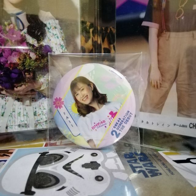 เข็มกลัด​ BNK48