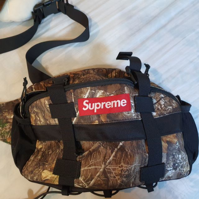 กระเป๋าคาดอกของแท้  Supreme FW19 Waist Bag สีReal Tree Camo