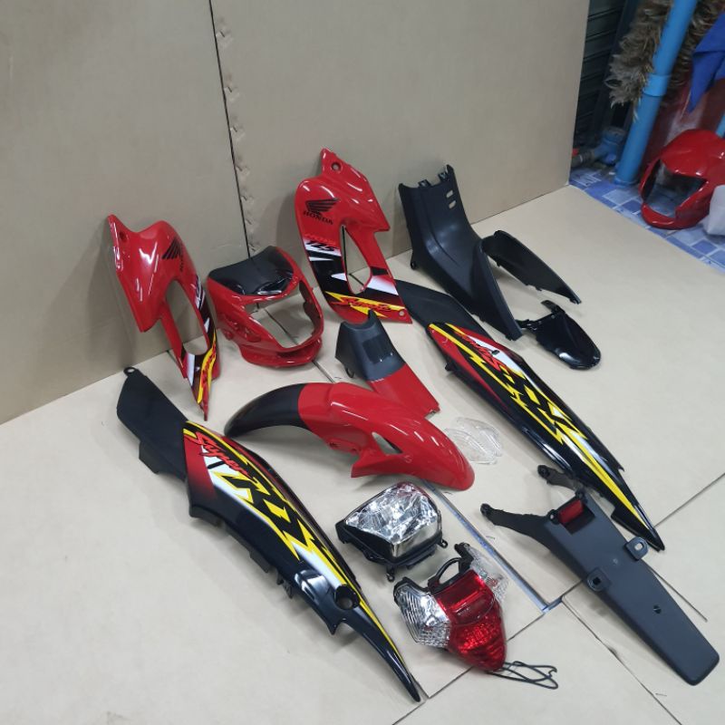 ชุดสี honda โชนิค sonic ตัวเก่า สี แดง ดำ - รูปที่ 6