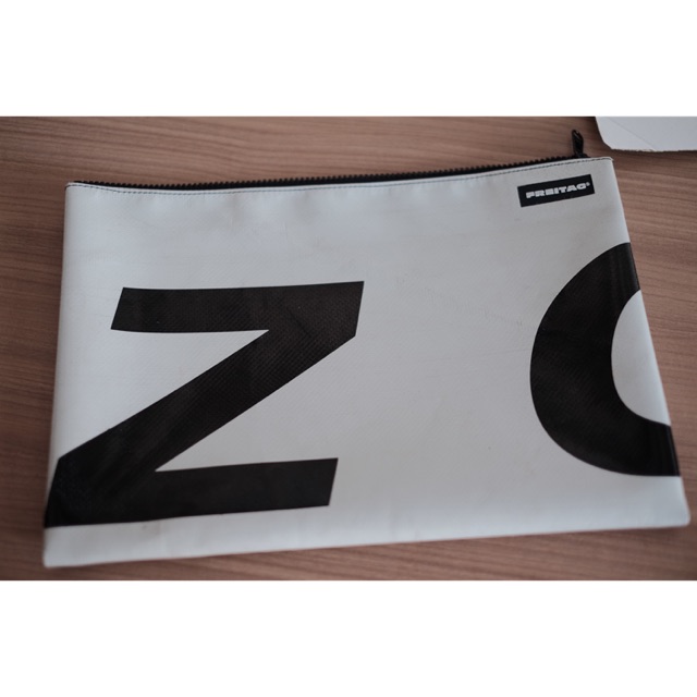 Freitag Dan F08 white/black