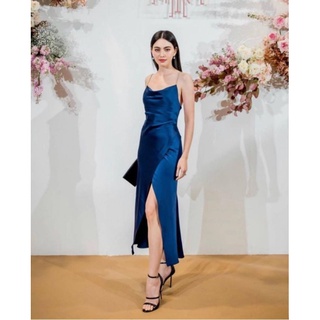 suri_official✨501✨เดรสผ้าซาตินสายขนมิ้งมีความหรูหร่าผ่าหน้า🔖พร้อมส่ง