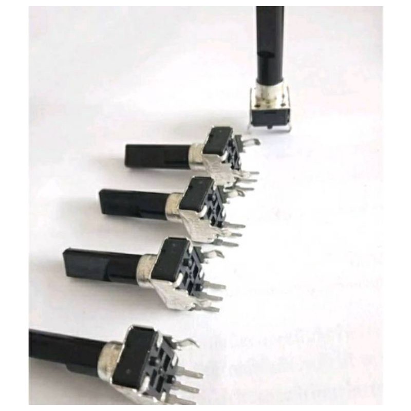 วอลลุ่มมิกเซอร์3ขา (แพ็ค5ตัว) วอลลุ่มมิกเซอร์ 3ขา แกนยาว23มิล B10K/B20K/B50K/B100K ตัวสีดำ VRมิกซ์ ว