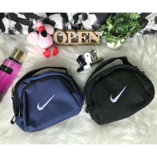 ของแท้ 💯% NIKE Mini Swoosh Shoulder bag