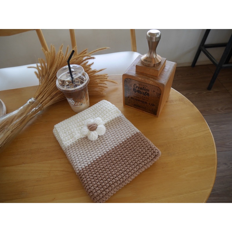 มินิมอล กระเป๋าใส่ไอแพด IPad ทุกรุ่น mini 6 / Air 4 / gen 9 / Pro 11" 13"ถักไหมพรมเส้นใหญ่หนานุ่ม งา