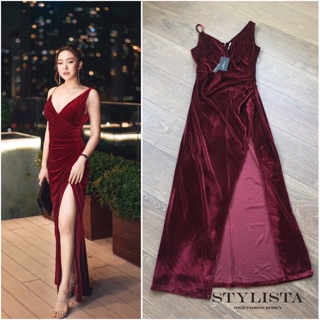 Maxi dress เดรสออกงาน มีดีเทลจีบป้ายด้านข้างลำตัว กระโปรงผ่าด้านข้าง ออกแบบคัตติ้งพอดีตัว