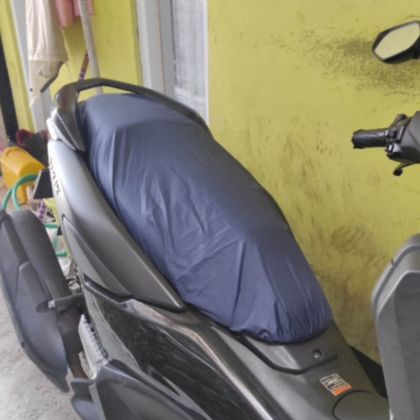 ผ้าคลุมเบาะมอเตอร์ไซค์ Nmax Aerox Pcx Adv Vespa Scoopy Beat Vario Mio Freego Genio กันน้ํา - รูปที่ 2