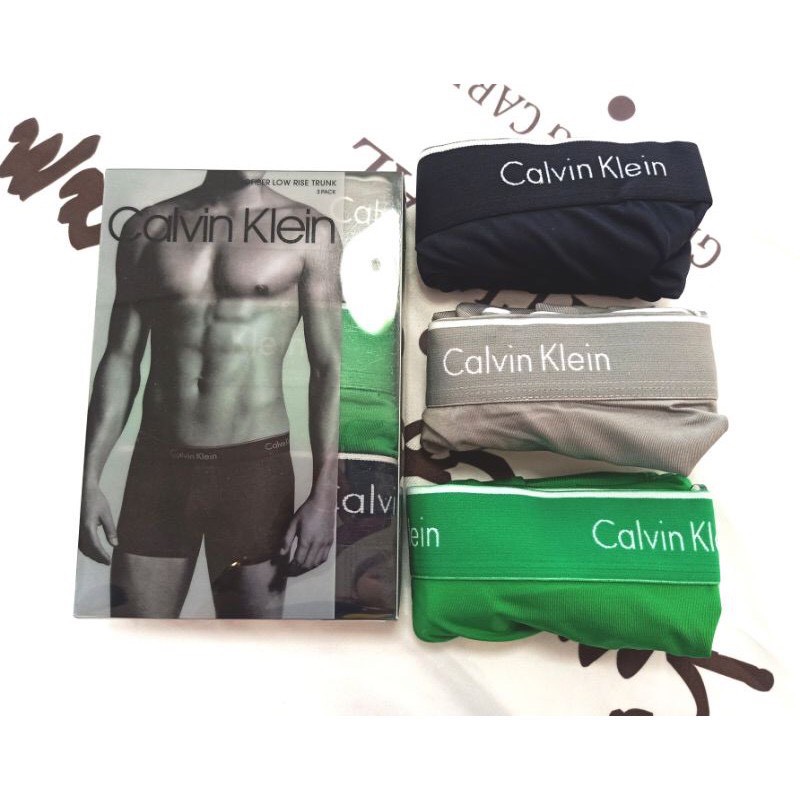Calvin Klein กางเกงในชายCK 1กล่องมี3ตัว แบรนแท้100% ระบายอากาศได้ดี สวมใส่สบาย ผ้าเนื้อดี สินค้าพร้อมส่ง กางเกงในชายBB