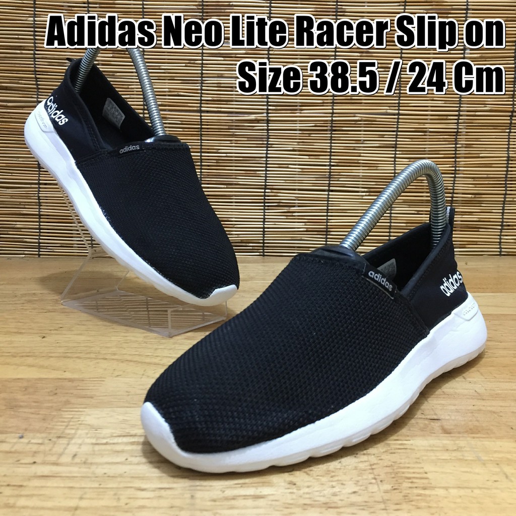 Adidas Neo Lite Racer Slip On รองเท้าผ้าใบมือสอง