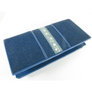 กระเป๋าสตางค์ กระเป๋าตังค์สองพับยาว หนังปลากระเบนหนาม กระเบน สีน้ำเงิน Genuine Row Blue Stingray Skin Checkbook Wallet