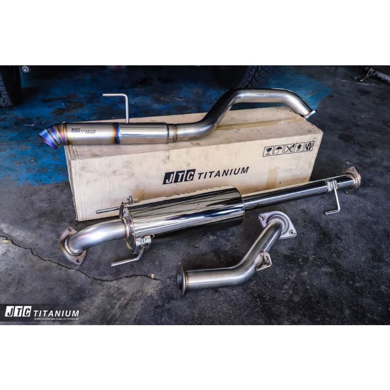 ท่อไอเสีย ชุดท่อตรงรุ่น new Fortuner 2.4/2.8 ชุด3ท่อน แทนแคท แทนพัก แทนท่อนท้ายต่อปลายไทเทเนียม JTC 