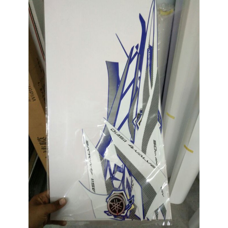 *BODY STICKER STRIPE / STRIKE* - Yamaha LC135 (8) A.Class