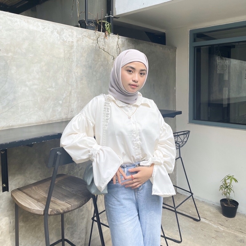 Yona เสื้อเบลาส์โอเวอร์ไซส์